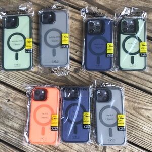 Magnetic Phone Case for iPhone 15 - Multiple Colors